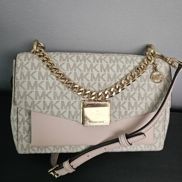 Michael Kors Handbags - Michael Kors GUC Lita Medium Two Tone Logo Crossbody Bag